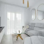 Διαμέρισμα Pearl Marina Luxury With Parking And Close To The By Renters Prestige Sianozety