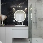 Διαμέρισμα Pearl Marina Luxury With Parking And Close To The By Renters Prestige Sianozety